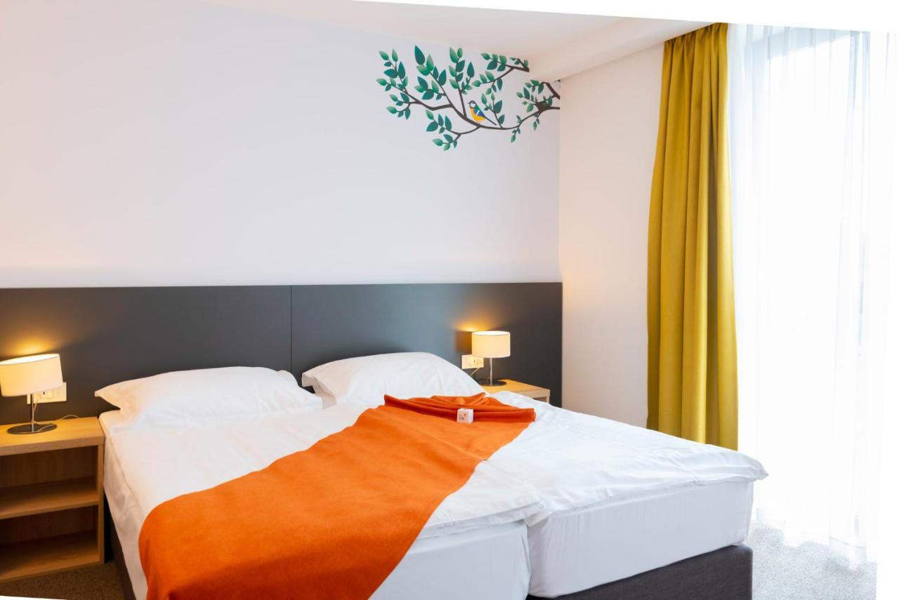 Hotel Park Superior 3* Čakovec Zewnętrze zdjęcie