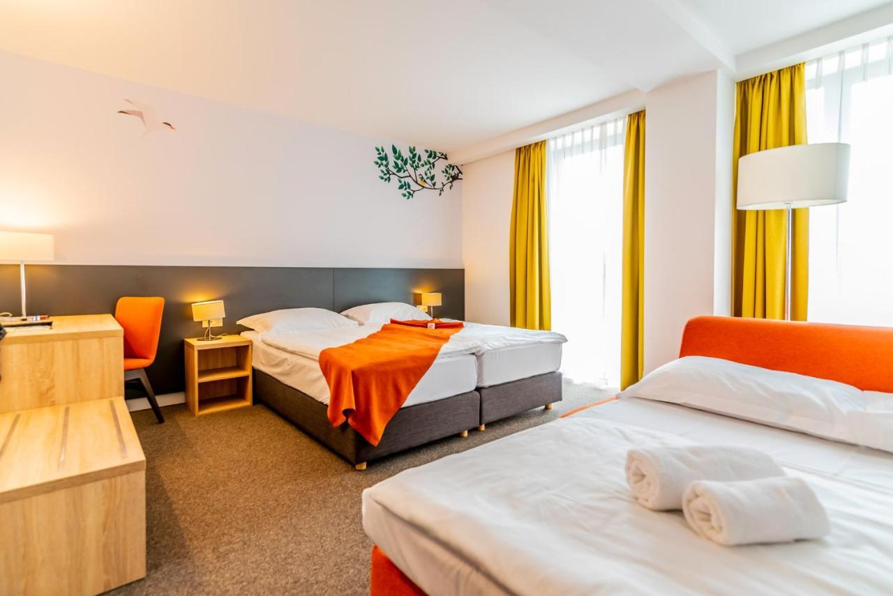 Hotel Park Superior 3* Čakovec Zewnętrze zdjęcie