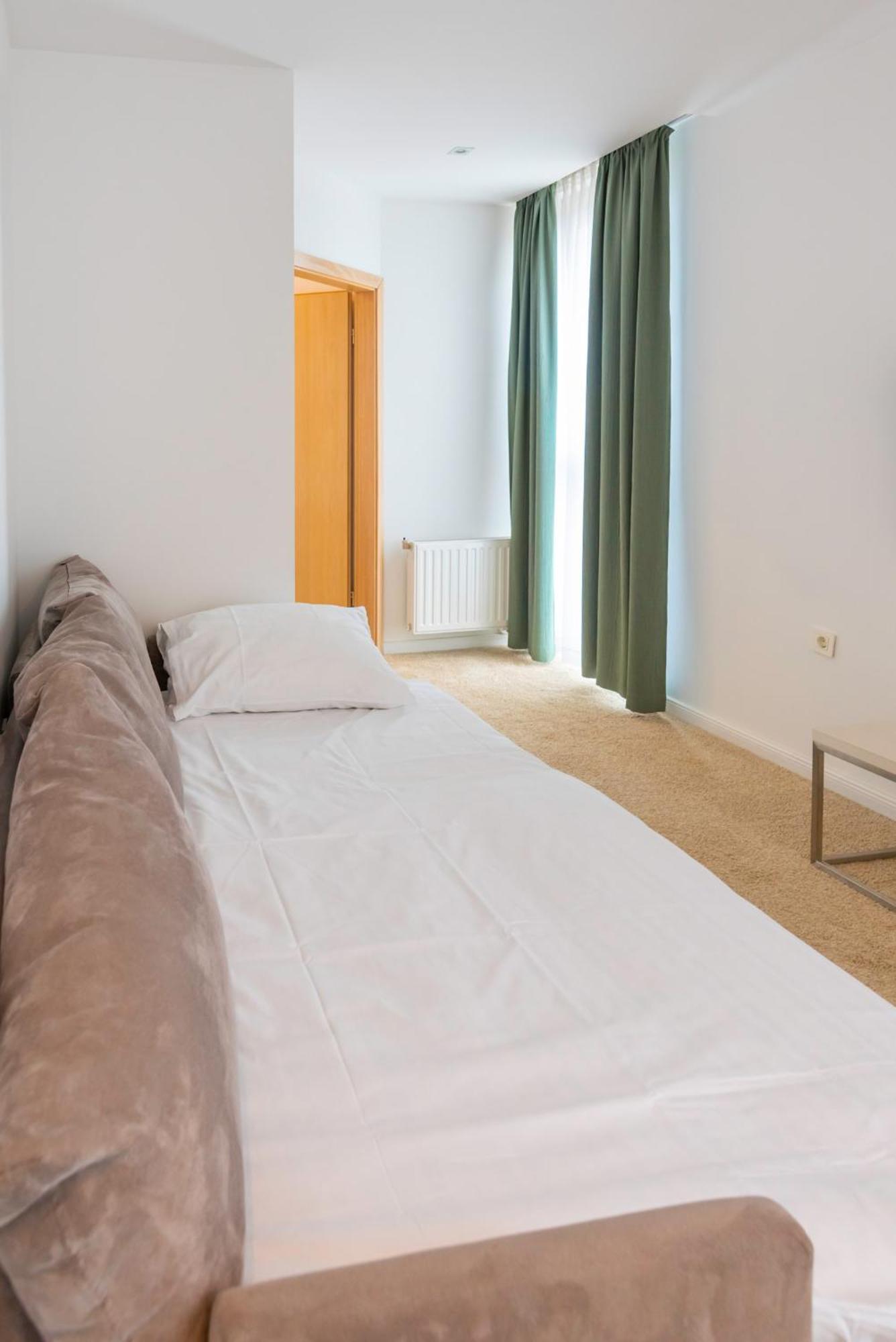 Hotel Park Superior 3* Čakovec Zewnętrze zdjęcie